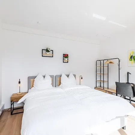Apartman Divia - Lichtdurchflutete 3-zimmer Mit Terrasse - Zentral - Fuer Familien Und Geschaeftsreisende *