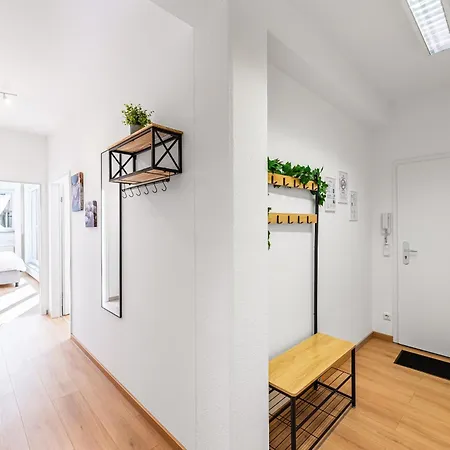 Apartman Divia - Lichtdurchflutete 3-zimmer Mit Terrasse - Zentral - Fuer Familien Und Geschaeftsreisende Erlangen